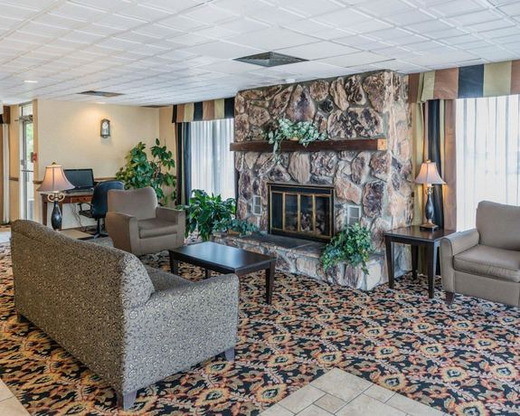 Imagen de los interiores del Hotel Rodeway Inn, Mercer. Foto 19