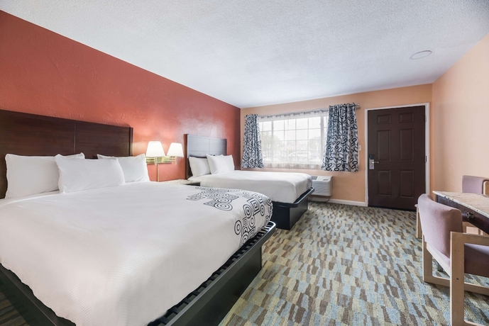 Imagen de la habitación del Hotel Rodeway Inn, Modesto. Foto 8