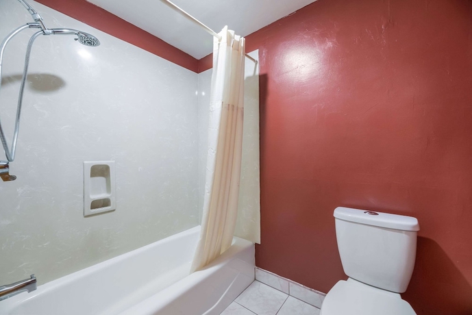 Imagen de la habitación del Hotel Rodeway Inn, Modesto. Foto 10