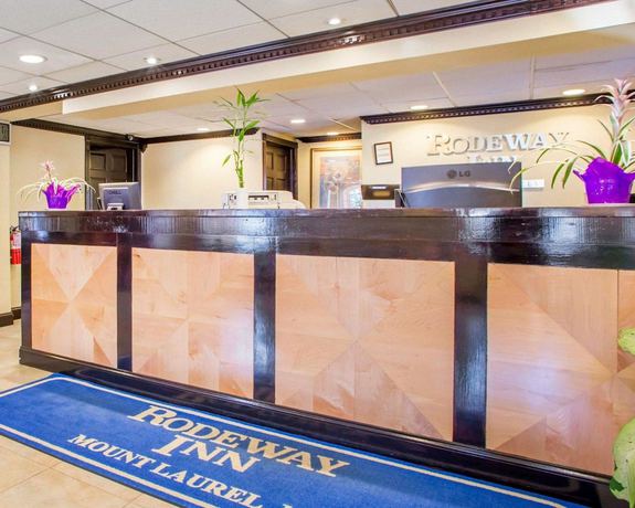 Imagen de los interiores del Hotel Rodeway Inn Mount Laurel Hwy 73. Foto 17