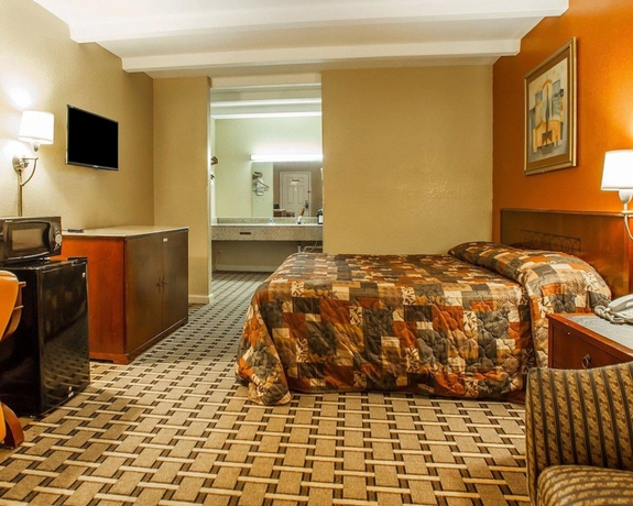 Imagen de la habitación del Hotel Rodeway Inn, Nashville - TN. Foto 3