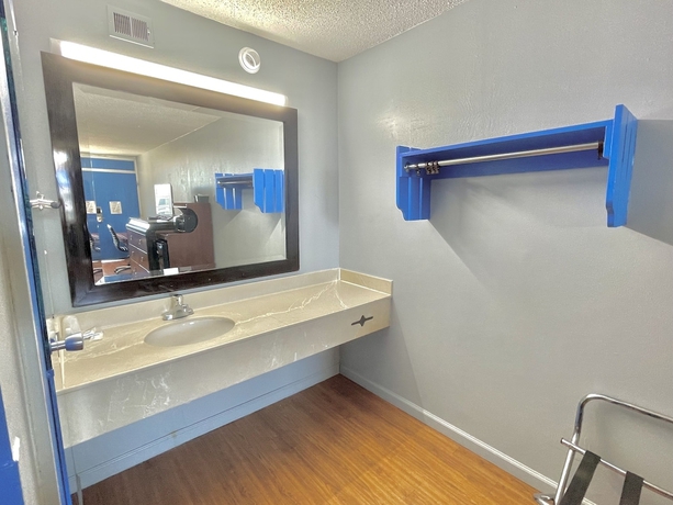 Imagen de la habitación del Hotel Rodeway Inn, Nashville-Davidson. Foto 5