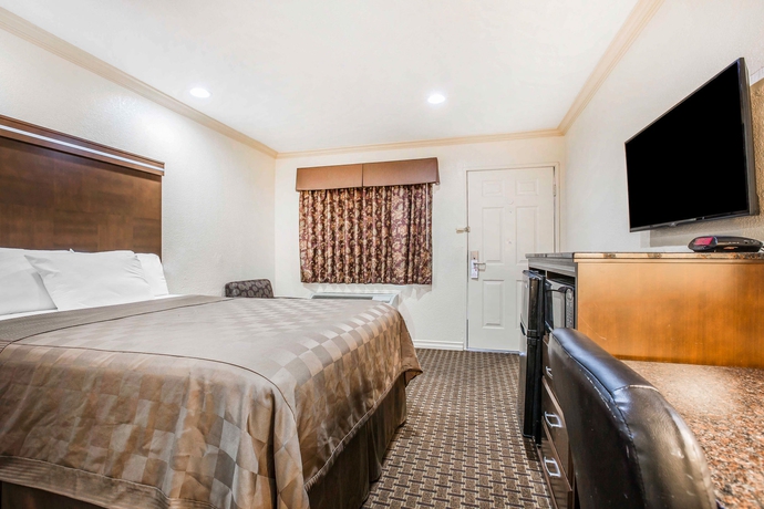 Imagen de la habitación del Hotel Rodeway Inn National City San Diego South. Foto 11