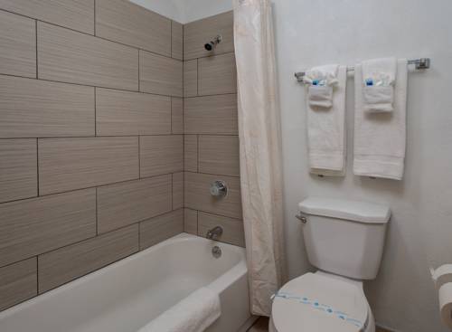 Imagen de la habitación del Hotel Rodeway Inn Near Az State University. Foto 13