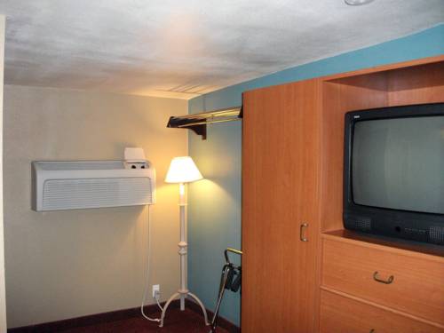 Imagen de la habitación del Hotel Rodeway Inn Near Coachella. Foto 16