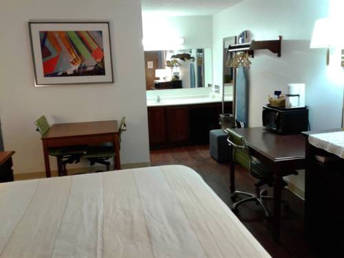 Imagen de la habitación del Hotel Rodeway Inn Near Ft Huachuca. Foto 16