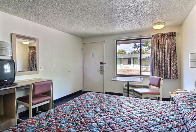 Imagen de los interiores del Hotel Rodeway Inn Near Hall Of Fame. Foto 13