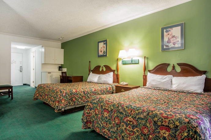 Imagen de la habitación del Hotel Rodeway Inn Near Melrose Ave. Foto 4