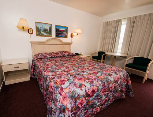 Imagen de la habitación del Hotel Rodeway Inn Near University-gateway To Yosemite. Foto 5