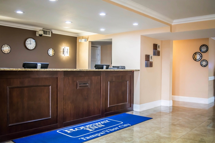 Imagen de los interiores del Hotel Rodeway Inn Near Ybor City - Casino. Foto 8