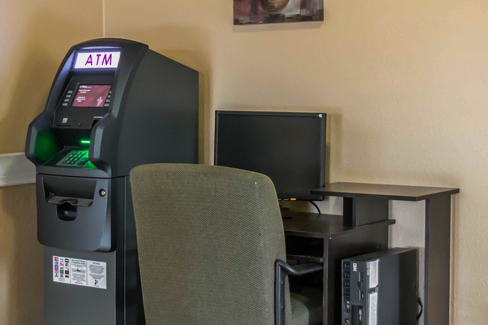 Imagen de los interiores del Hotel Rodeway Inn Near Ybor City - Casino. Foto 9