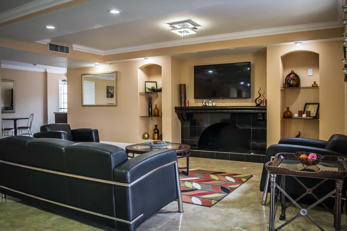 Imagen de los interiores del Hotel Rodeway Inn Near Ybor City - Casino. Foto 11