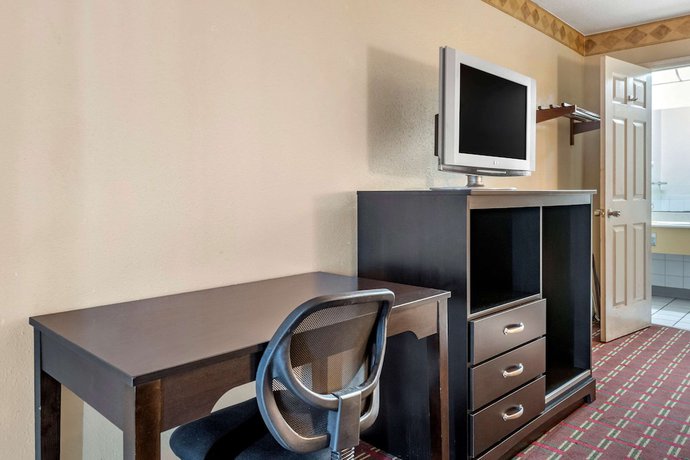 Imagen de la habitación del Hotel Rodeway Inn, New Port Richey. Foto 7