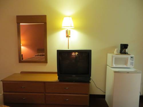 Imagen de la habitación del Hotel Rodeway Inn Norcross. Foto 2