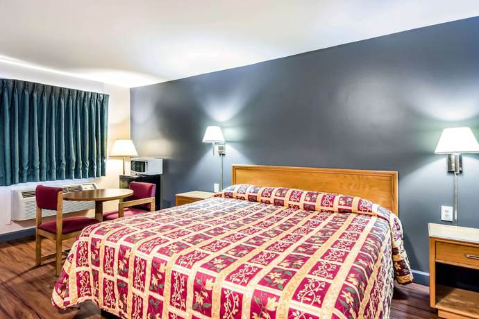 Imagen de la habitación del Hotel Rodeway Inn North Chesterfield-Richmond. Foto 11