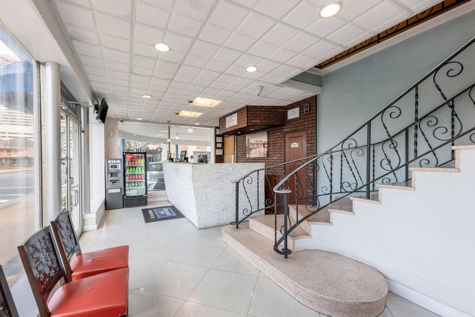 Imagen de los interiores del Hotel Rodeway Inn Oceanview. Foto 20