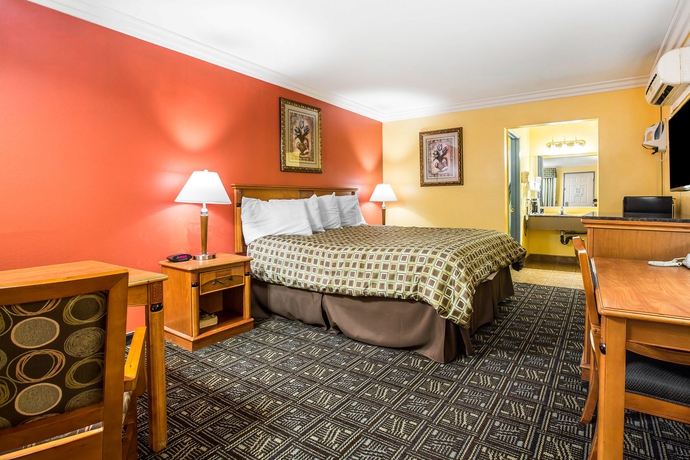Imagen de la habitación del Hotel Rodeway Inn Old Town Temecula. Foto 10