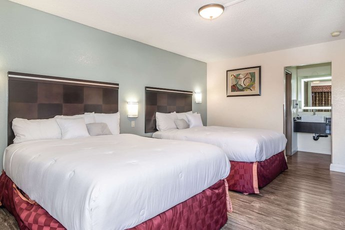 Imagen de la habitación del Hotel Rodeway Inn On Historic Route 66. Foto 2