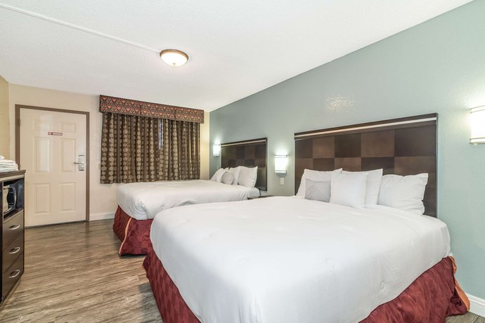 Imagen de la habitación del Hotel Rodeway Inn On Historic Route 66. Foto 11