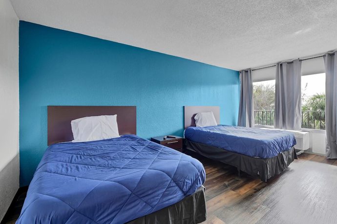 Imagen de la habitación del Hotel Rodeway Inn Orange Park - Jacksonville near Naval Air Station. Foto 10
