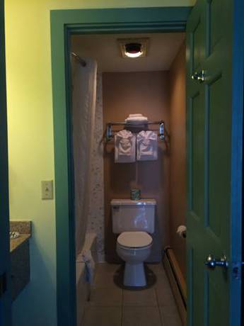Imagen de la habitación del Hotel Rodeway Inn Orleans - Cape Cod. Foto 4