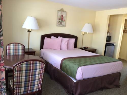 Imagen de la habitación del Hotel Rodeway Inn Orleans - Cape Cod. Foto 15