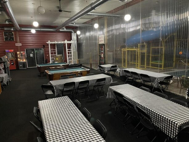 Imagen general del Hotel Rodeway Inn Oscoda, MI. Foto 7