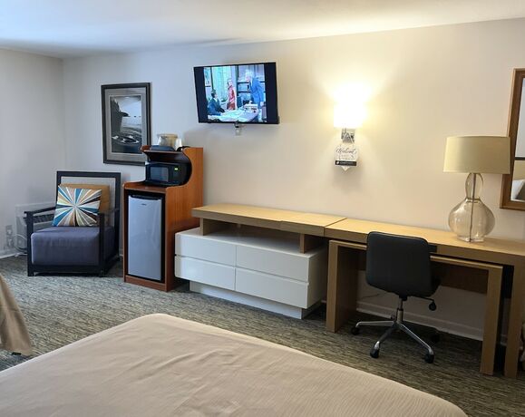 Imagen general del Hotel Rodeway Inn Oscoda, MI. Foto 8