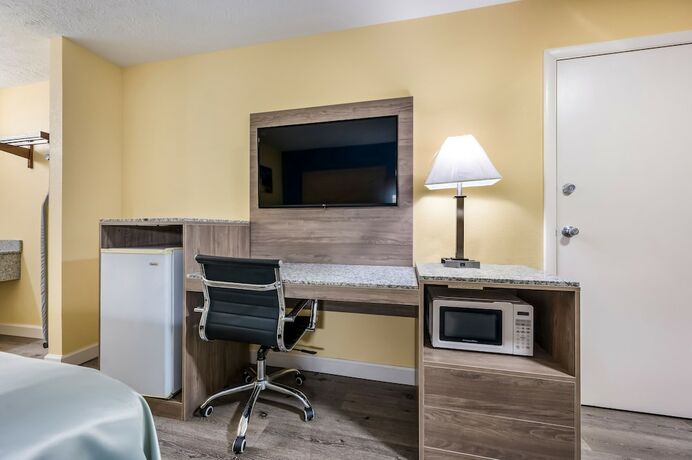 Imagen de la habitación del Hotel Rodeway Inn Oxford. Foto 8