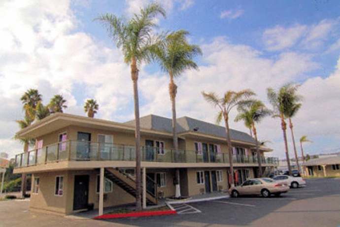 Imagen de los exteriores del Hotel Rodeway Inn Pacific Beach. Foto 8