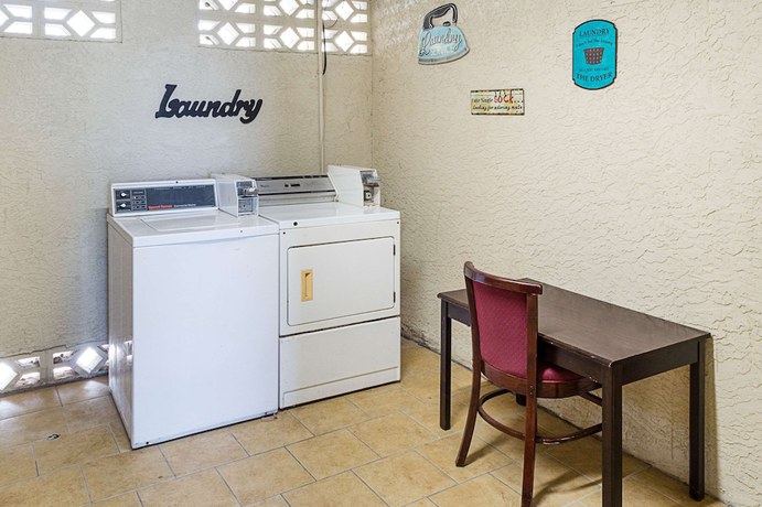 Imagen de los interiores del Hotel Rodeway Inn Panama City. Foto 10