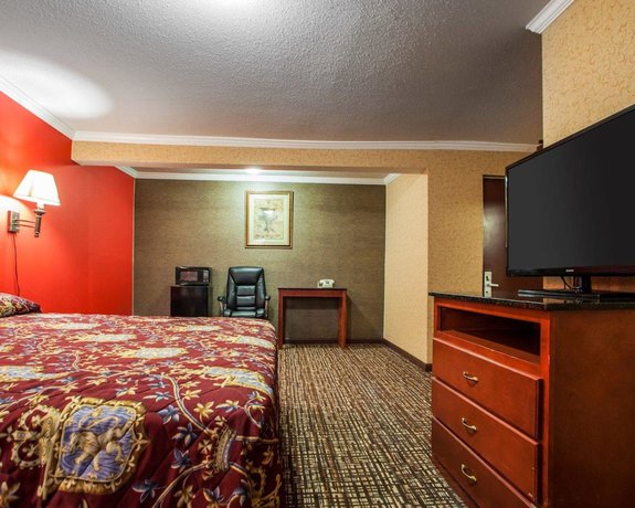 Imagen de la habitación del Hotel Rodeway Inn, Paterson. Foto 6
