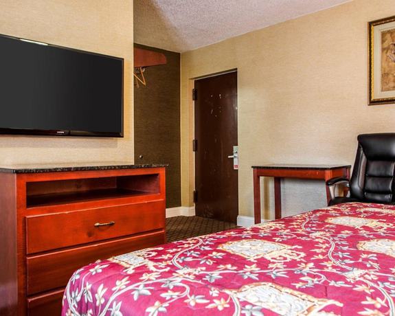 Imagen de la habitación del Hotel Rodeway Inn, Paterson. Foto 12