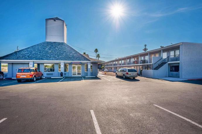 Imagen general del Hotel Rodeway Inn Phoenix North I-17. Foto 13