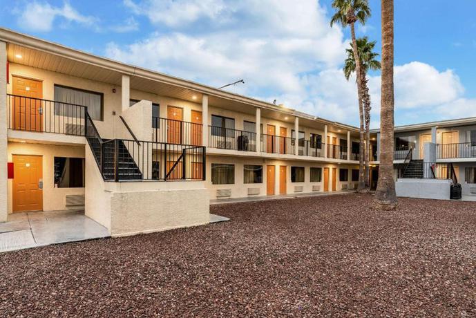 Imagen general del Hotel Rodeway Inn Phoenix North I-17, Phoenix. Foto 10