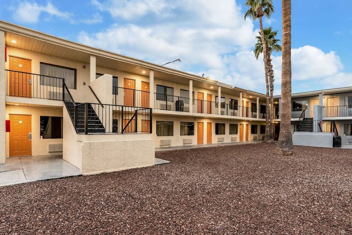 Imagen general del Hotel Rodeway Inn Phoenix North I-17, Phoenix. Foto 8