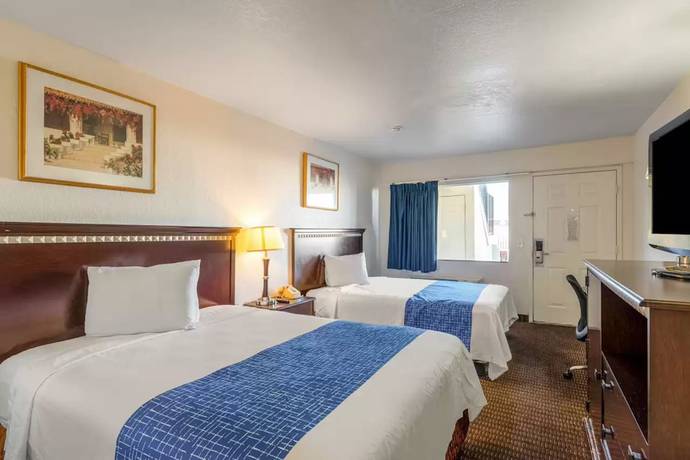 Imagen de la habitación del Hotel Rodeway Inn Phoenix North I-17, Phoenix. Foto 17