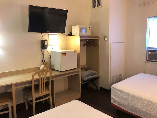 Imagen de la habitación del Hotel Rodeway Inn, Pine Grove. Foto 8