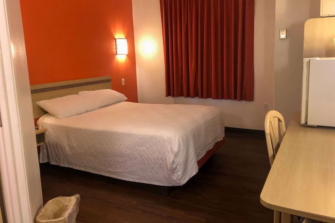Imagen de la habitación del Hotel Rodeway Inn, Pine Grove. Foto 10
