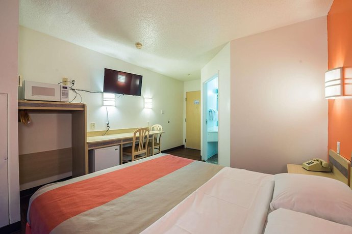 Imagen de la habitación del Hotel Rodeway Inn, Pine Grove. Foto 19