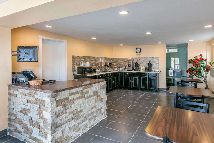 Imagen de los interiores del Hotel Rodeway Inn, RAWLINS. Foto 19