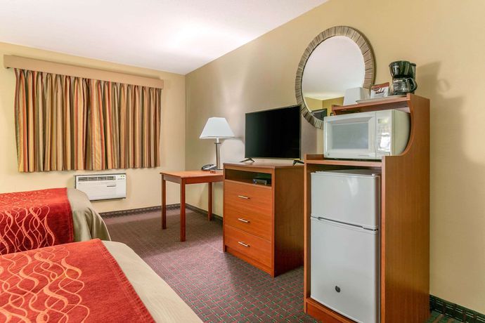 Imagen de la habitación del Hotel Rodeway Inn Rapid City. Foto 11