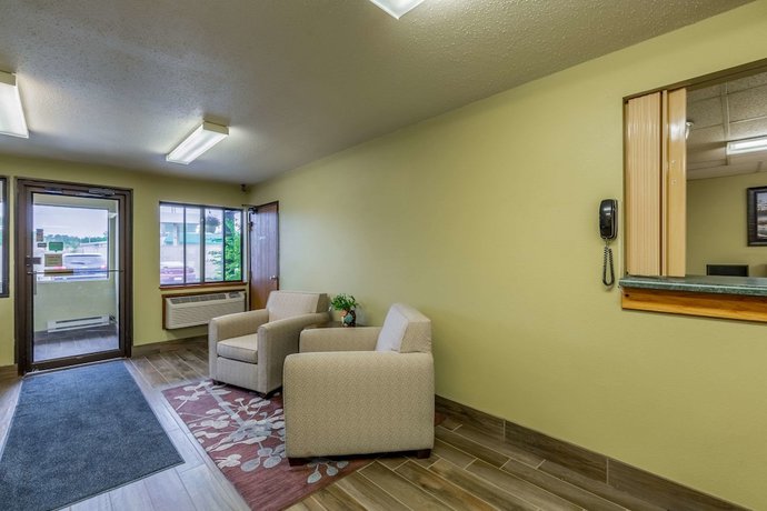 Imagen de los interiores del Hotel Rodeway Inn, Rhinelander. Foto 20