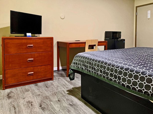 Imagen de la habitación del Hotel Rodeway Inn Sacramento - University Area. Foto 10