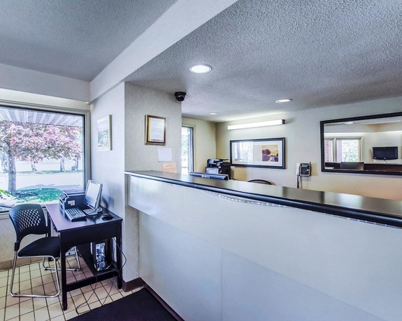 Imagen de los interiores del Hotel Rodeway Inn, Saint John. Foto 17