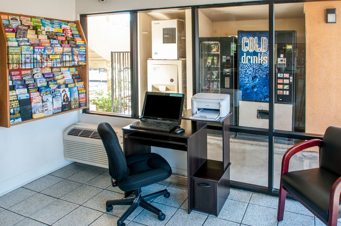 Imagen de los interiores del Hotel Rodeway Inn, San Ysidro. Foto 15