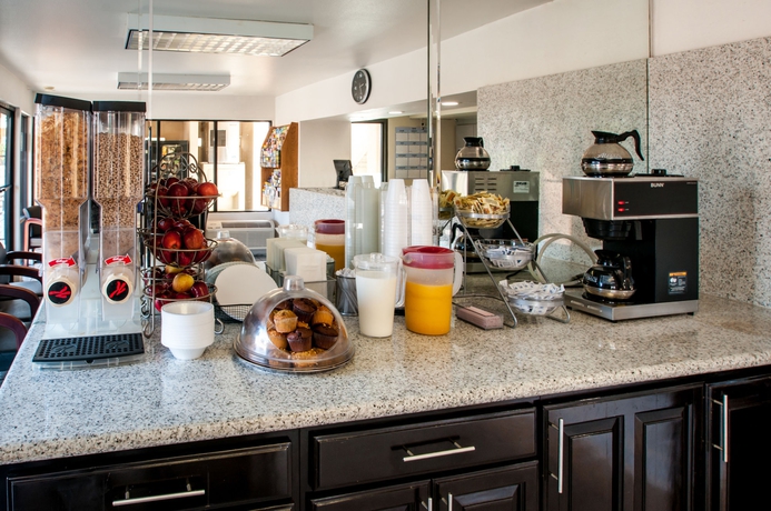 Imagen del bar/restaurante del Hotel Rodeway Inn, San Ysidro. Foto 5