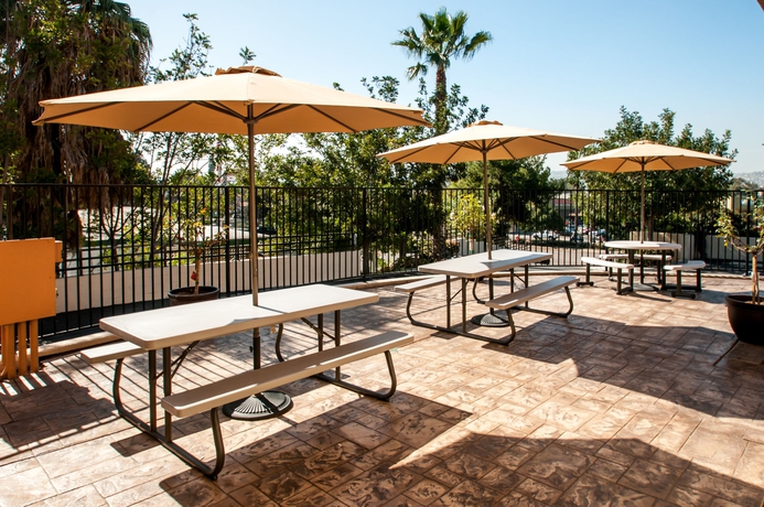 Imagen de los exteriores del Hotel Rodeway Inn, San Ysidro. Foto 14