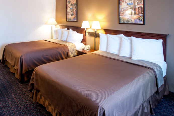 Imagen de la habitación del Hotel Rodeway Inn, San Ysidro. Foto 9