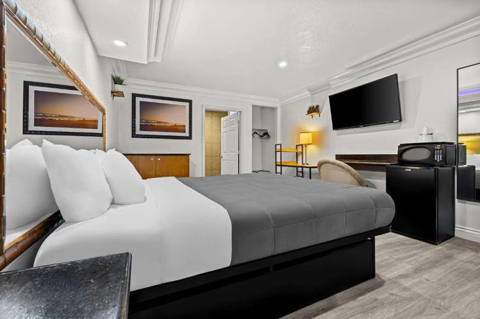 Imagen general del Hotel Rodeway Inn Santa Ana - Garden Grove. Foto 8
